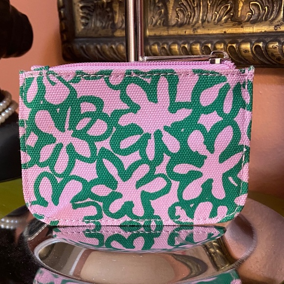 Marimekko for Clinique Pink and Green Card Holder Wallet NWOT 4.5x3 - Picture 2 of 5